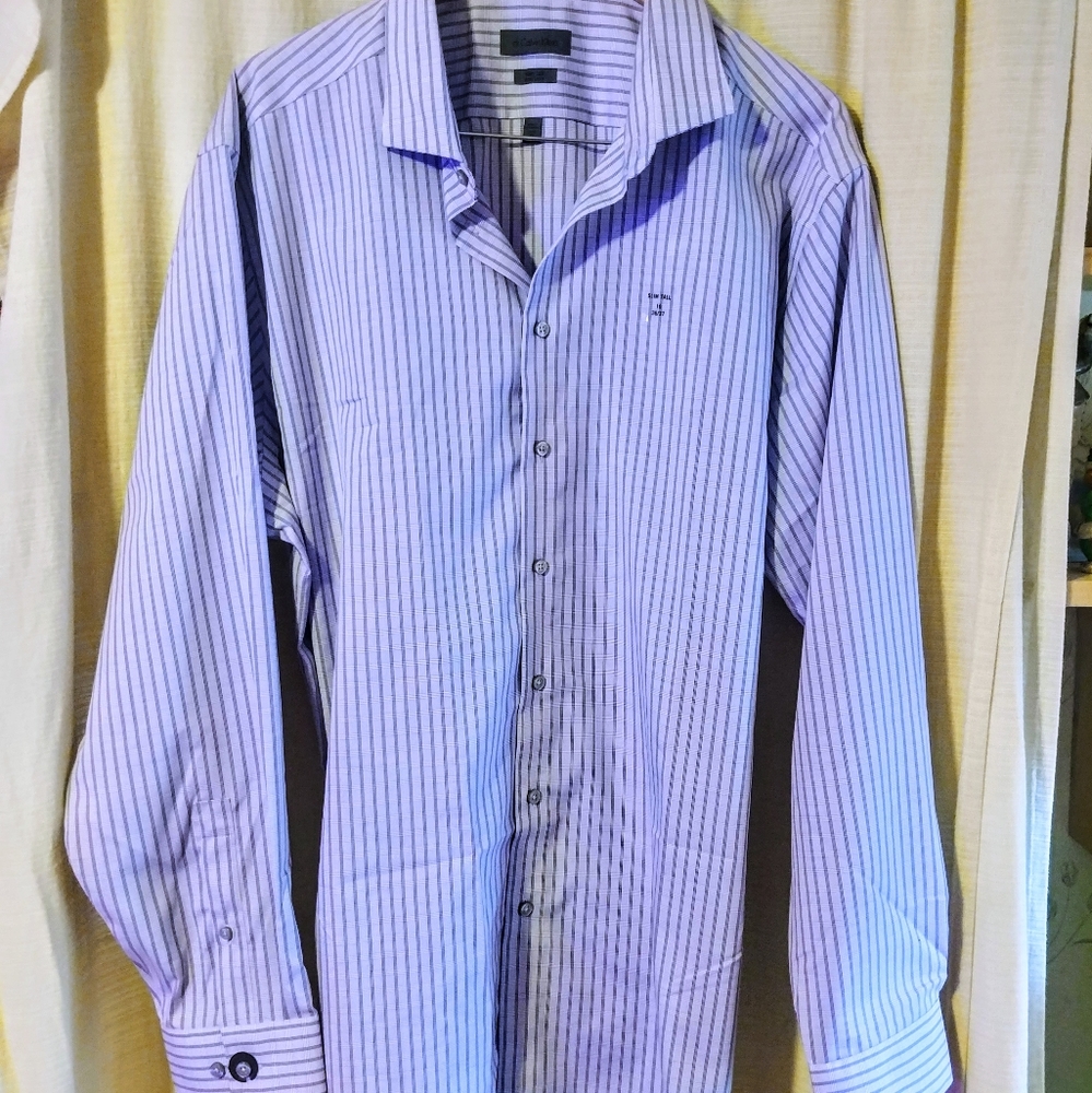 New Calvin Klein Slim and Tall Button Down